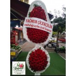 Yağmur Çiçekçilik Özel Kuşaklı Kırmızı Gerbera Açılış ve Tören Çelengi